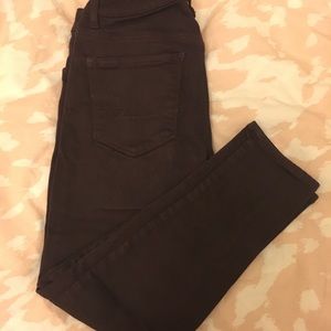 [American Eagle] Maroon Legging Jeans